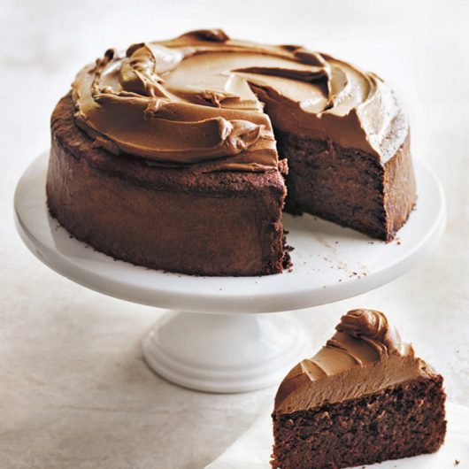 Βασιλόπιτα με σοκολάτα και frosting κακάο | tlife.gr Βασιλόπιτα με σοκολάτα και frosting κακάο | tlife.gr