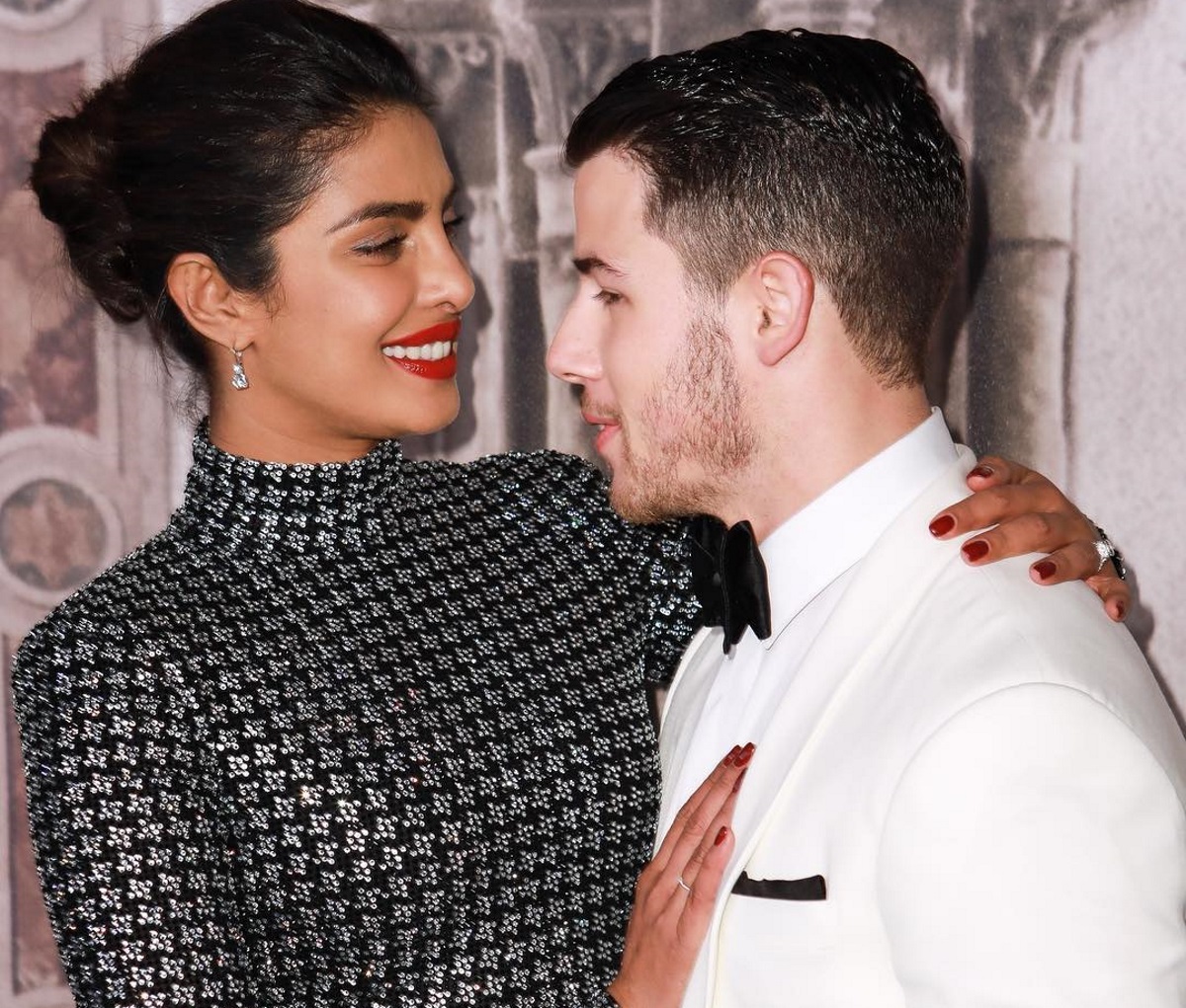 Η Priyanka Chopra και ο Nick Jonas μόλις παντρεύτηκαν!