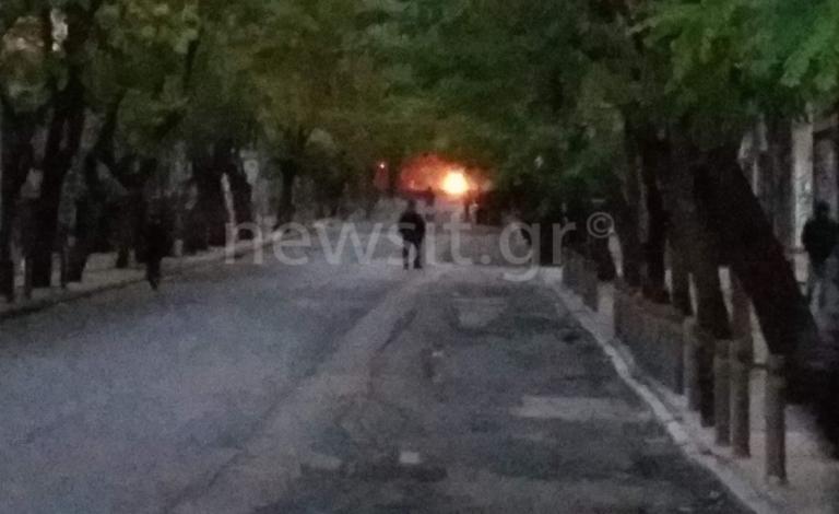 Πορεία στη μνήμη του Αλέξανδρου Γρηγορόπουλου – Φωτιές και οδοφράγματα στα Εξάρχεια | tlife.gr
