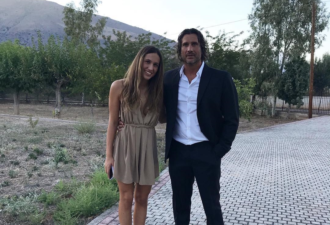 Κώστας Κοκκινάκης: Η κόρη του έγινε 18 και της έδωσε τις πιο… ανατρεπτικές ευχές! video | tlife.gr Κώστας Κοκκινάκης: Η κόρη του έγινε 18 και της έδωσε τις πιο… ανατρεπτικές ευχές! video | tlife.gr