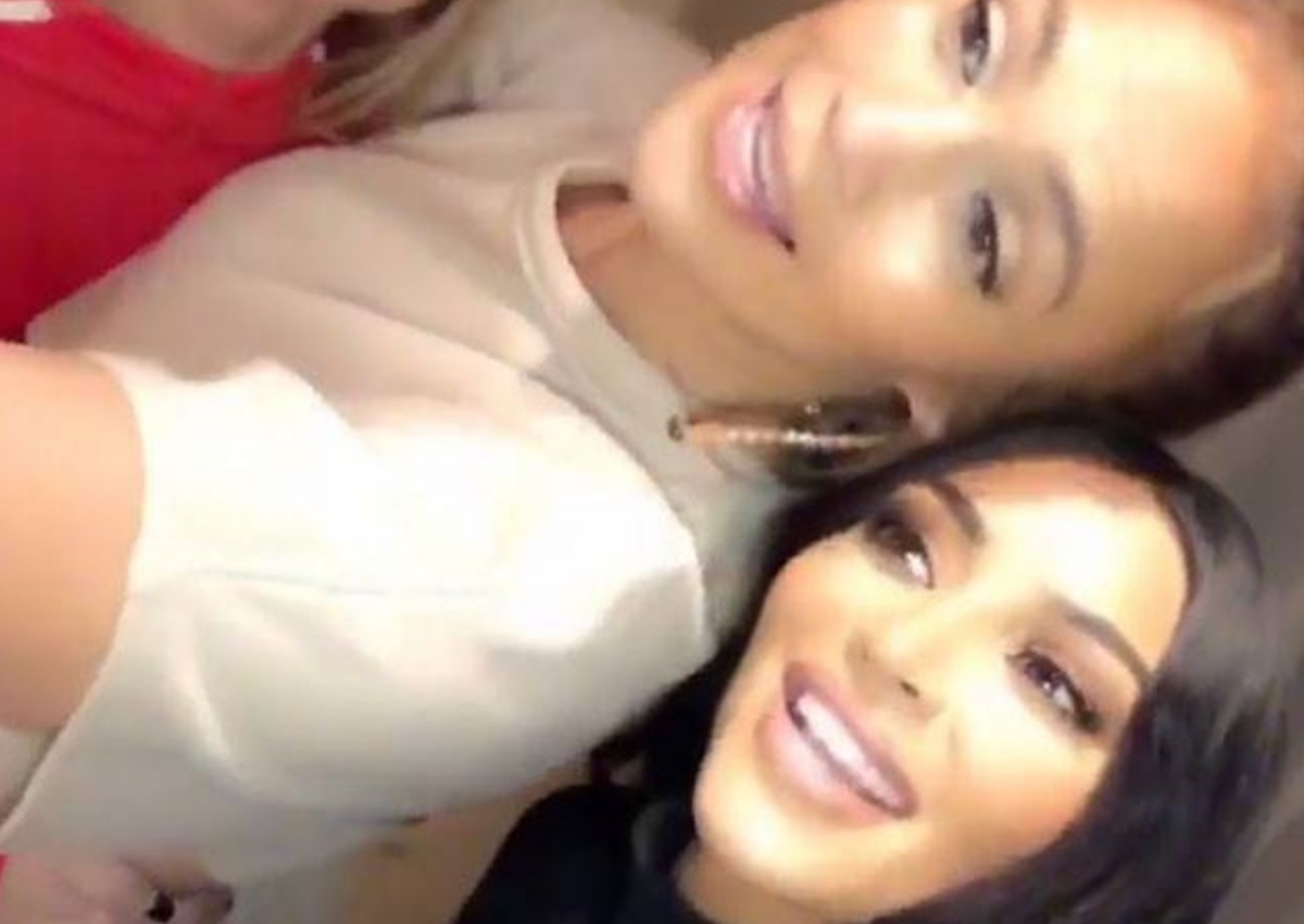 Kim Kardashian – Jennifer Lopez: “Movie night” στο σπίτι της γνωστής τηλεπερσόνας! [vid]