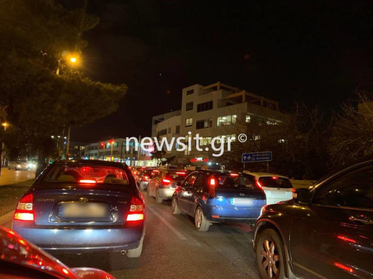 Κίνηση στους δρόμους της Αθήνας … παντού – Σε ποια σημεία έχει μεγαλύτερο μποτιλιάρισμα | tlife.gr