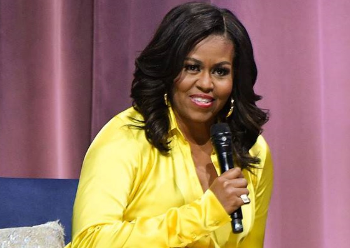 Michelle Obama: “Έκλεψε” τις εντυπώσεις με τις γυαλιστερές μπότες αξίας 4.000 δολαρίων! [pics,vid]