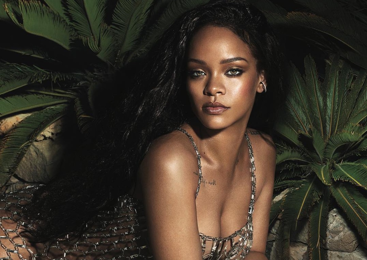 Rihanna: Οι καυτές φωτογραφίες της σταρ από την δική της σειρά εσωρούχων! [pics]