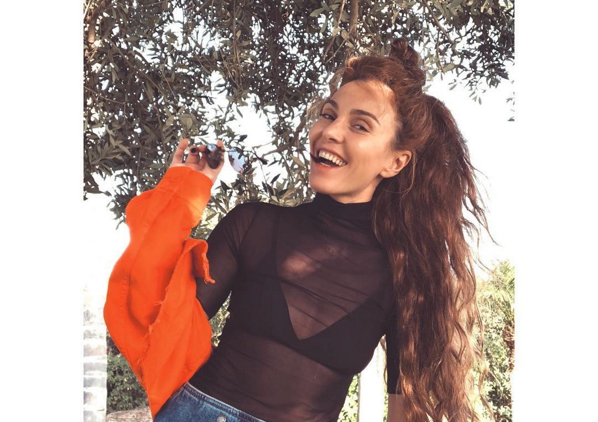 Η Τάμτα άλλαξε (ξανά) look για τις ανάγκες του νέου της video clip – Δες φωτογραφίες | tlife.gr Η Τάμτα άλλαξε (ξανά) look για τις ανάγκες του νέου της video clip – Δες φωτογραφίες | tlife.gr