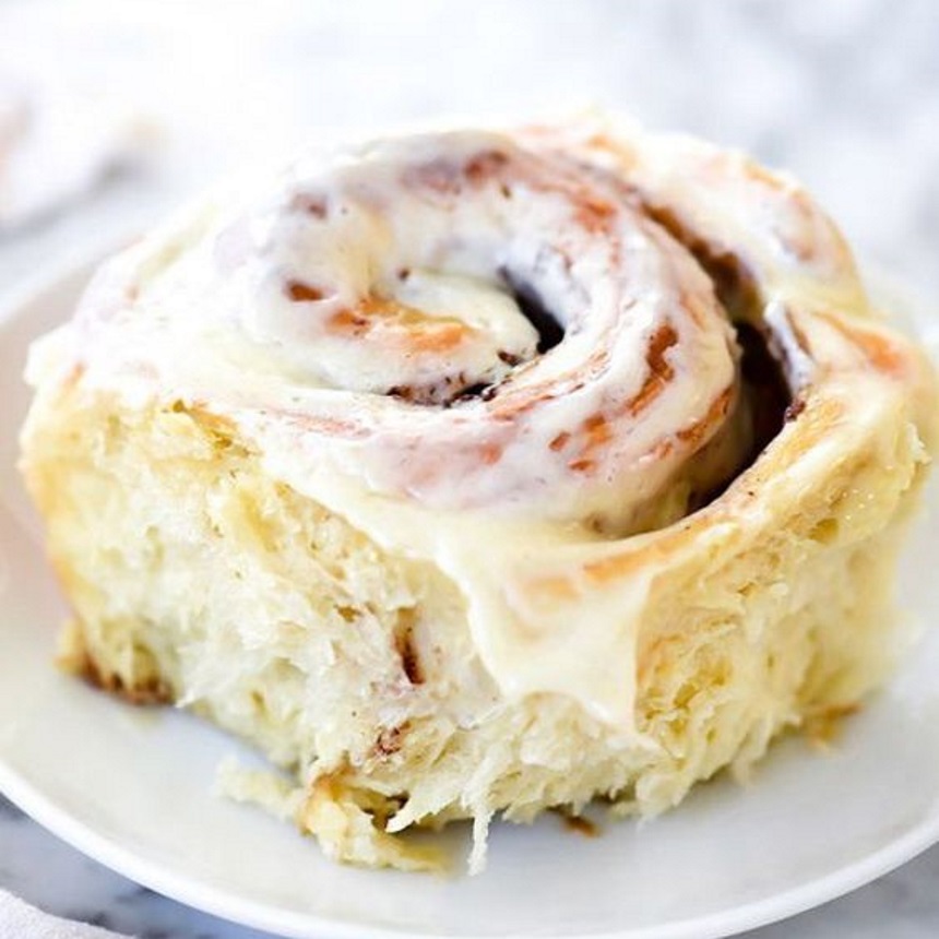 Χριστουγεννιάτικα αφράτα και αρωματικά cinnamon rolls