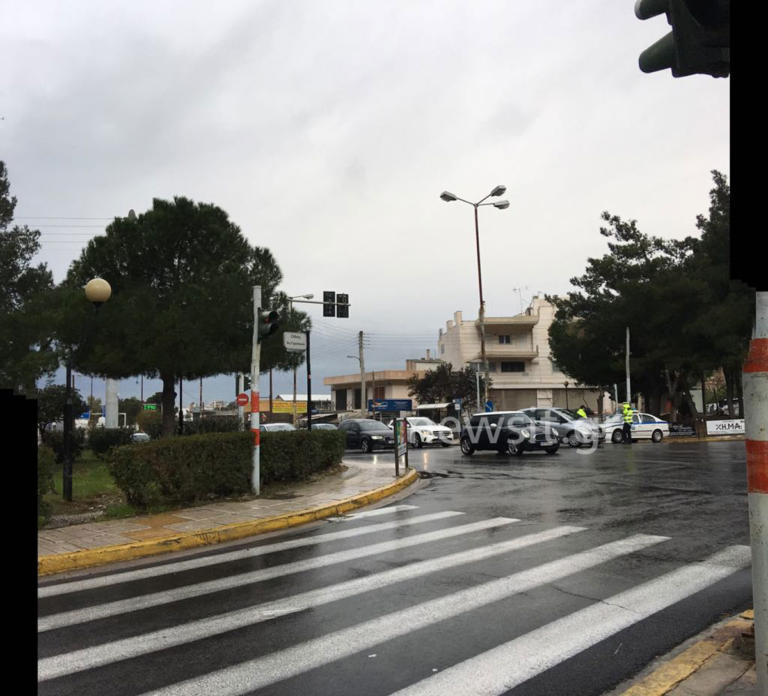 Τροχαίο στην παραλιακή – Μποτιλιάρισμα χιλιομέτρων | tlife.gr Τροχαίο στην παραλιακή – Μποτιλιάρισμα χιλιομέτρων | tlife.gr