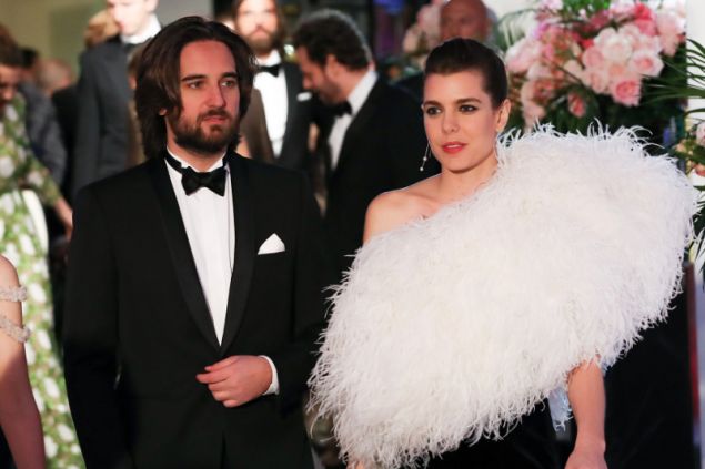 Χωρισμός – βόμβα στο παλάτι! Η πριγκίπισσα Charlotte Casiraghi διέλυσε τον αρραβώνα της τρεις μήνες μετά τον ερχομό του γιου της