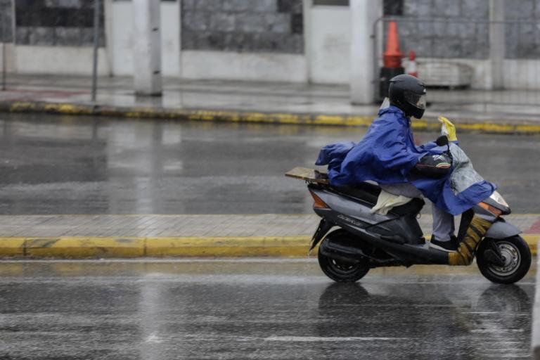 Καιρός: Χιόνια και βροχές σήμερα Παρασκευή 18/01