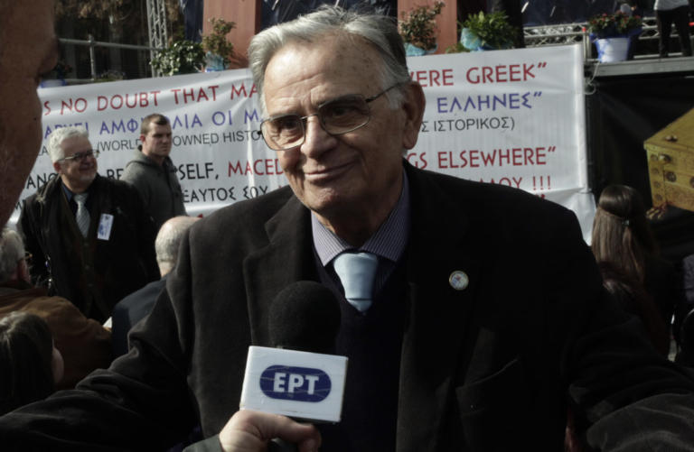 Πέθανε ο ιστορικός Σαράντος Καργάκος | tlife.gr Πέθανε ο ιστορικός Σαράντος Καργάκος | tlife.gr
