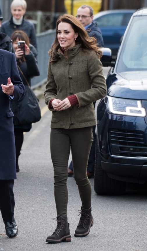 Αυτή είναι η πρώτη φορά που βλέπουμε την Kate Middleton με hiking boots