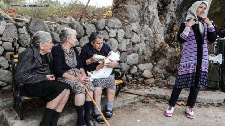 Έφυγε από τη ζωή η γιαγιά Μαρίτσα, το σύμβολο ανθρωπιάς της Λέσβου | tlife.gr Έφυγε από τη ζωή η γιαγιά Μαρίτσα, το σύμβολο ανθρωπιάς της Λέσβου | tlife.gr