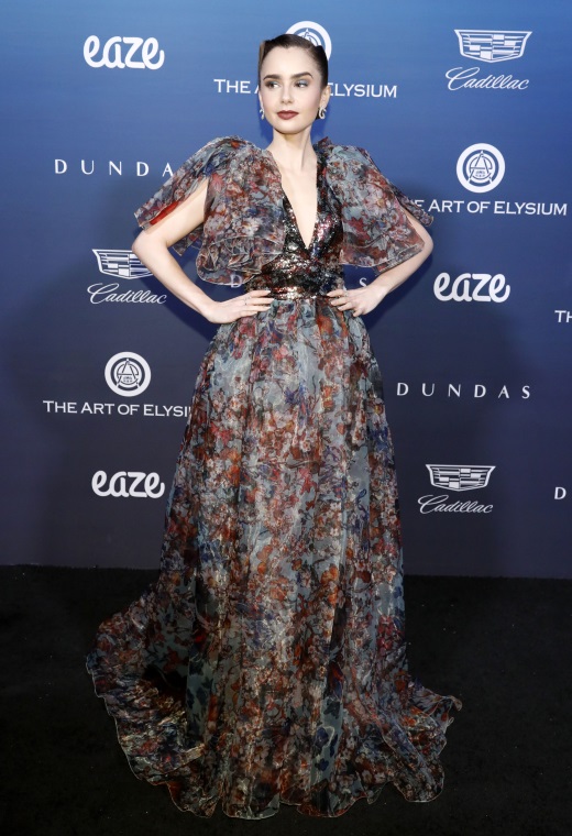 Η Lily Collins με Elie Saab