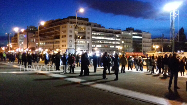 Συλλαλητήρια – Μακεδονία: Συγκέντρωση έξω από την Βουλή – Στην Αμερικανική πρεσβεία το ΚΚΕ – video | tlife.gr