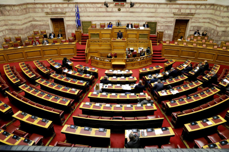 Κατατέθηκε στην Βουλή η συμφωνία των Πρεσπών | tlife.gr Κατατέθηκε στην Βουλή η συμφωνία των Πρεσπών | tlife.gr