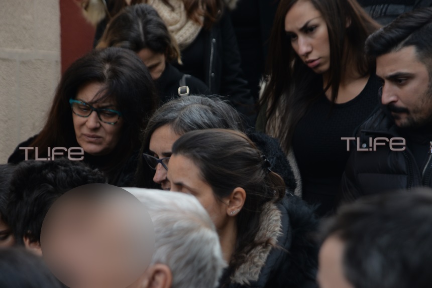 Παντελής Παντελίδης: Μνημόσυνο για τα 3 χρόνια από τον θάνατό του – Τραγική φιγούρα η μητέρα του