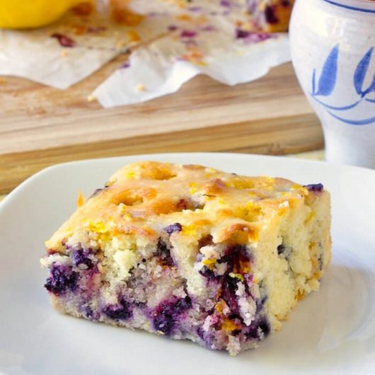 Γλυκιά πίτα με blueberries | tlife.gr Γλυκιά πίτα με blueberries | tlife.gr