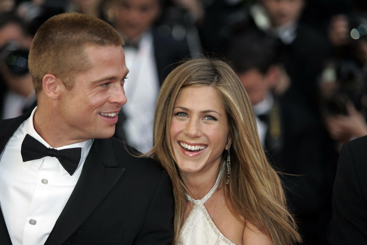 Απίστευτο! Ο Brad Pitt πήγε στο πάρτι γενεθλίων της Jennifer Aniston [pics,vid]