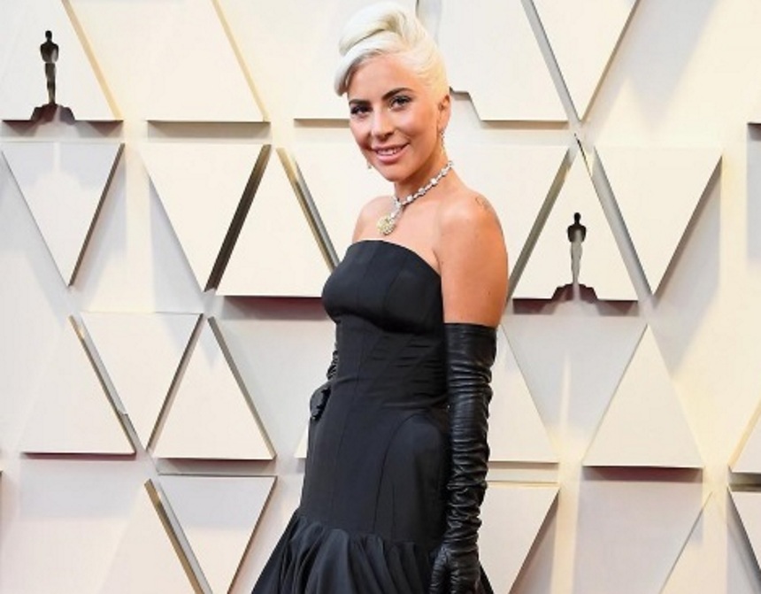 Lady Gaga: Μάντεψε πόσα εκατομμύρια δολάρια, κοστίζει το διαμαντένιο περιδέραιο που φόρεσε στα Oscar 2019!