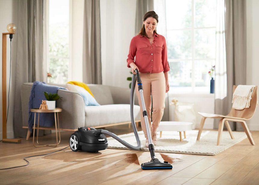 Philips Performer Silent: Η πιο ήρεμη δύναμη στο καθάρισμα του σπιτιού βρίσκεται πλέον ανάμεσά μας! | tlife.gr Philips Performer Silent: Η πιο ήρεμη δύναμη στο καθάρισμα του σπιτιού βρίσκεται πλέον ανάμεσά μας! | tlife.gr