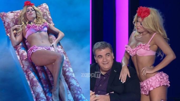 YFSF: Μοίρασε “εγκεφαλικά” η Κατερίνα Στικούδη! Έμεινε με το μαγιό της στη σκηνή… | tlife.gr YFSF: Μοίρασε “εγκεφαλικά” η Κατερίνα Στικούδη! Έμεινε με το μαγιό της στη σκηνή… | tlife.gr