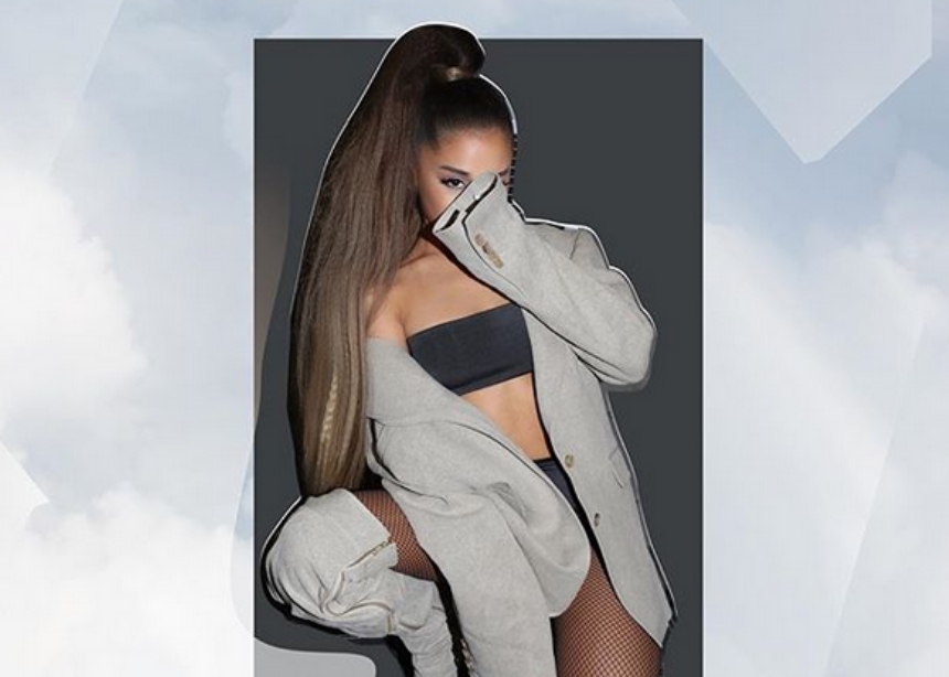 Fast quiz: μέχρι πού φτάνουν τα πραγματικά μαλλιά της Ariana Grande;