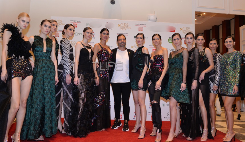 Η Ιωάννα Μπέλλα πρωταγωνίστρια του fashion show του Tassos Mitropoulos! Ποιοι celebrities έδωσαν το παρών; [pics]