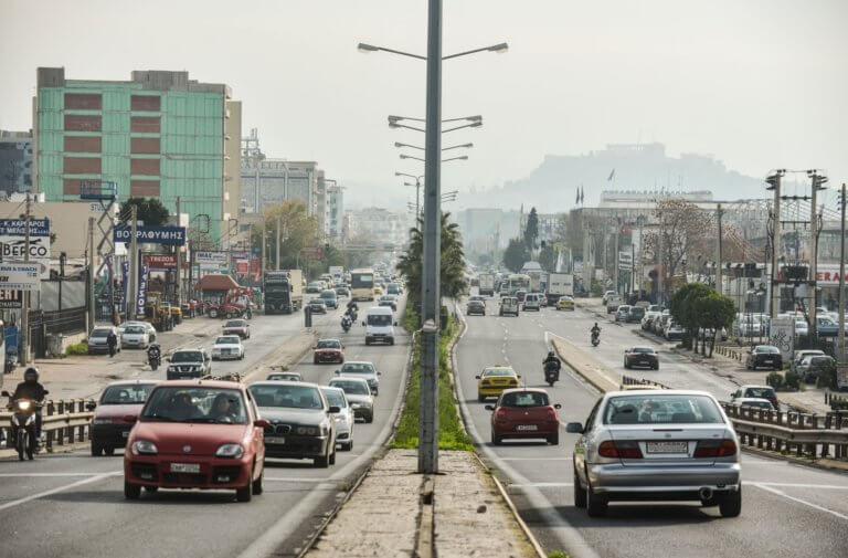 Καιρός αύριο: Συννεφιασμένη 25η Μαρτίου – Βροχές και πτώση θερμοκρασίας από Τρίτη!
