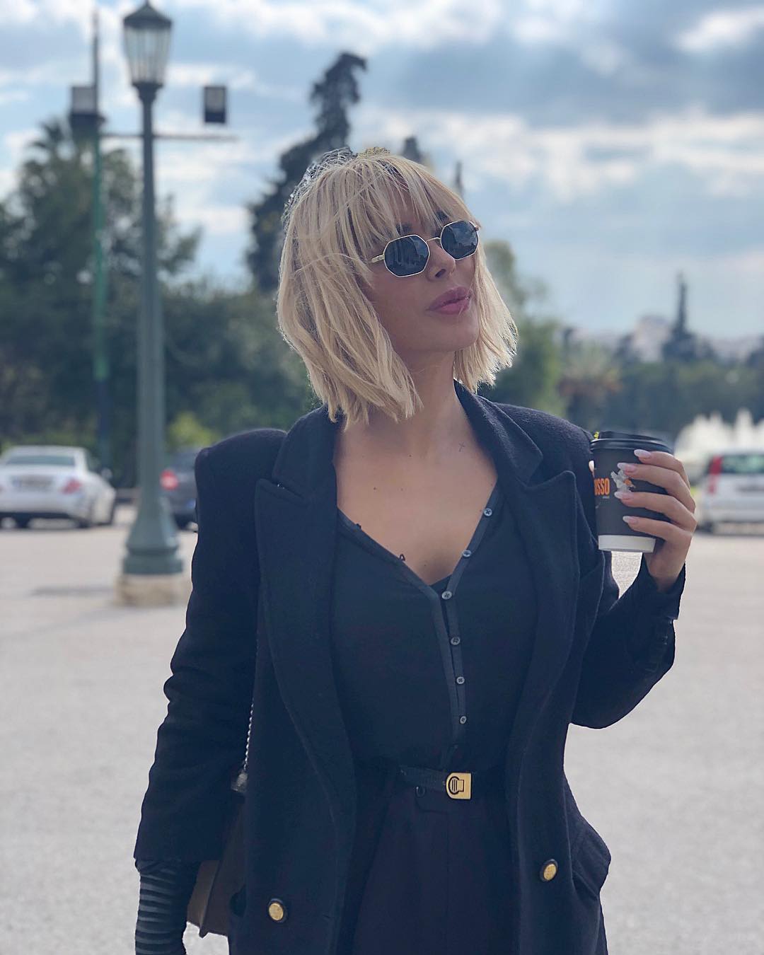 H Aμαρυλλίς συναντά τον Ηλία Καμπακάκη και τραγουδά: «Έναν λόγο παραπάνω» video | tlife.gr H Aμαρυλλίς συναντά τον Ηλία Καμπακάκη και τραγουδά: «Έναν λόγο παραπάνω» video | tlife.gr