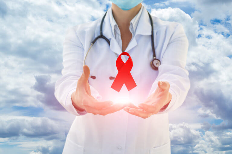Θεραπεύθηκε άνδρας με AIDS – Τι είδους επέμβαση του έσωσε την ζωή | tlife.gr Θεραπεύθηκε άνδρας με AIDS – Τι είδους επέμβαση του έσωσε την ζωή | tlife.gr