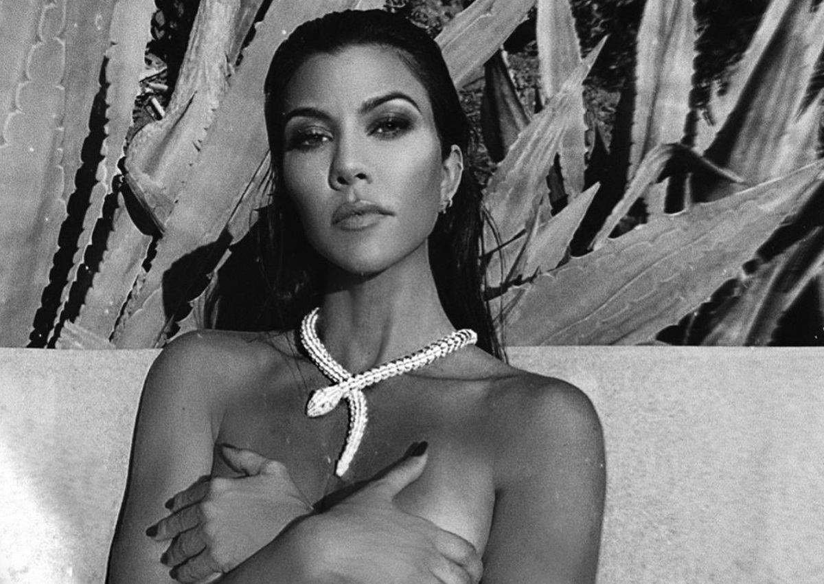 Kourtney Kardashian: Φωτογραφίζεται γυμνή στην μπανιέρα!