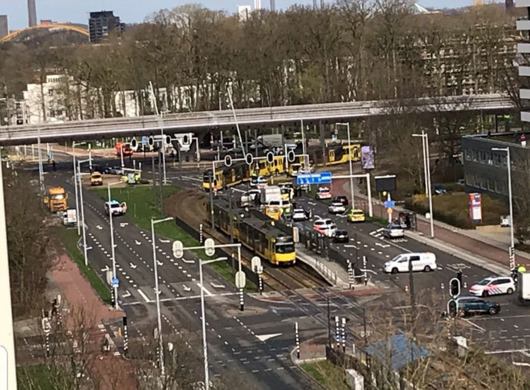 Συναγερμός στην Ουτρέχτη – Πυροβολισμοί και τραυματίες