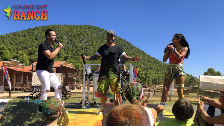 Colour Day Run: Το Σοφικό Κορινθίας γέμισε χρώμα και χαρούμενα πρόσωπα! Ποιοι celebrities έδωσαν το παρών; | tlife.gr Colour Day Run: Το Σοφικό Κορινθίας γέμισε χρώμα και χαρούμενα πρόσωπα! Ποιοι celebrities έδωσαν το παρών; | tlife.gr