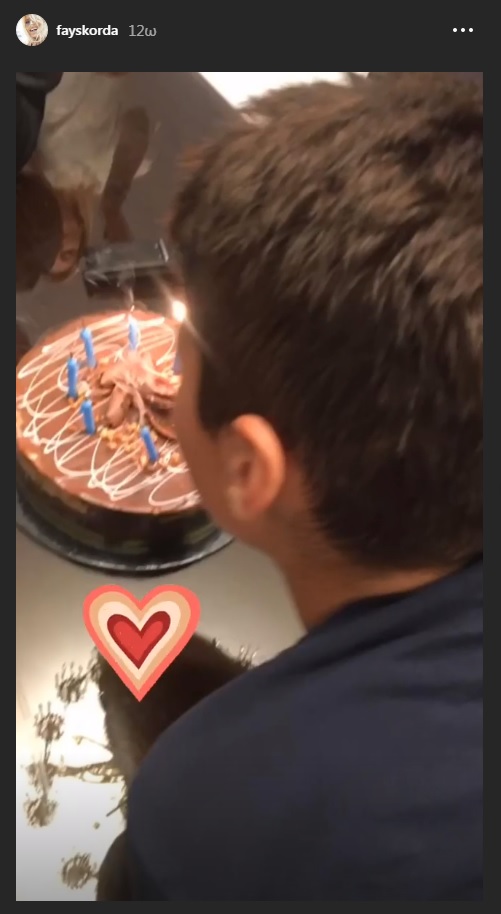 Φαίη Σκορδά: Η τούρτα-έκπληξη στον γιο της, Γιάννη, για τα γενέθλιά του! (εικόνα)