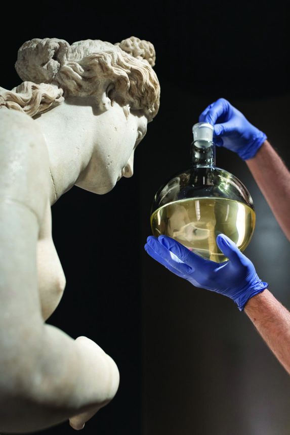 Το άρωμα της αρχαιότητας ξαναγεννιέται με την Κορρές! | tlife.gr Το άρωμα της αρχαιότητας ξαναγεννιέται με την Κορρές! | tlife.gr