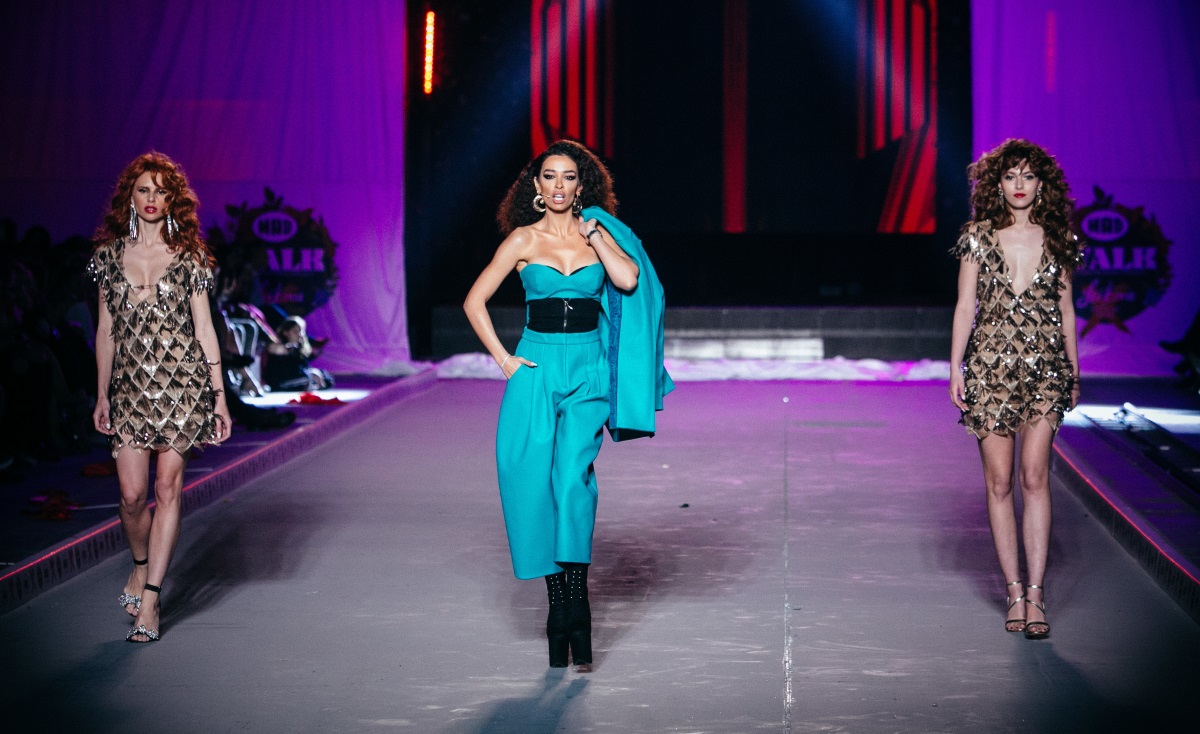 MadWalk 2019: Όλα όσα δεν είδες από το φαντασμαγορικό show! Νέες φωτογραφίες