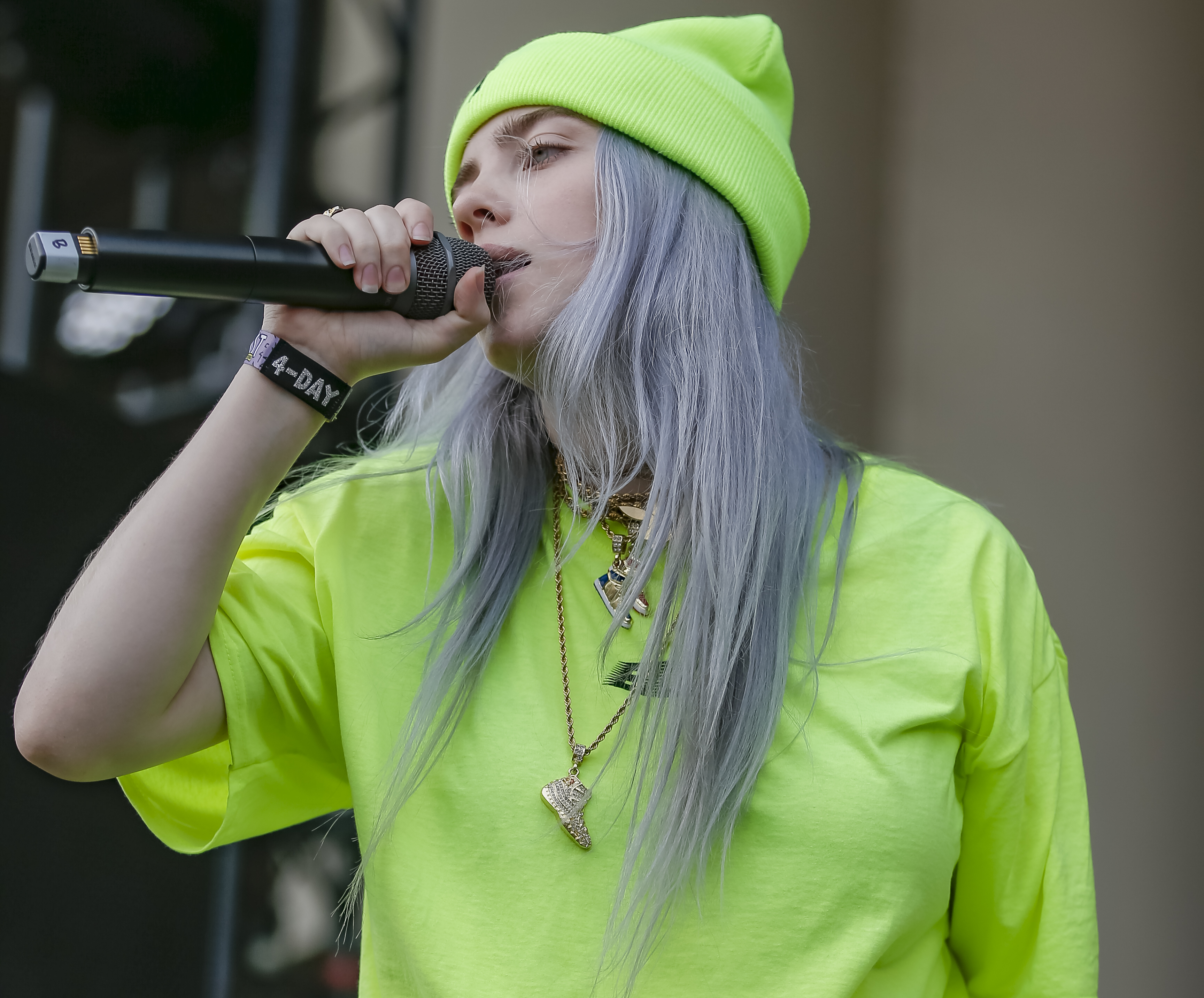 Billie Eilish: Μόλις κυκλοφόρησε το τραγούδι ‘No Time To Die’ για την ταινία του James Bond!