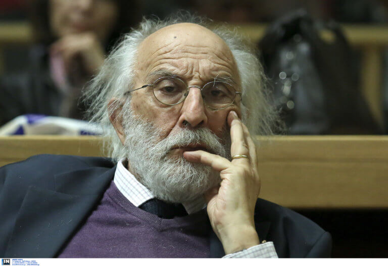 Σοκαρισμένος και έκπληκτος από τη σύλληψή του ο Αλέξανδρος Λυκουρέζος | tlife.gr Σοκαρισμένος και έκπληκτος από τη σύλληψή του ο Αλέξανδρος Λυκουρέζος | tlife.gr
