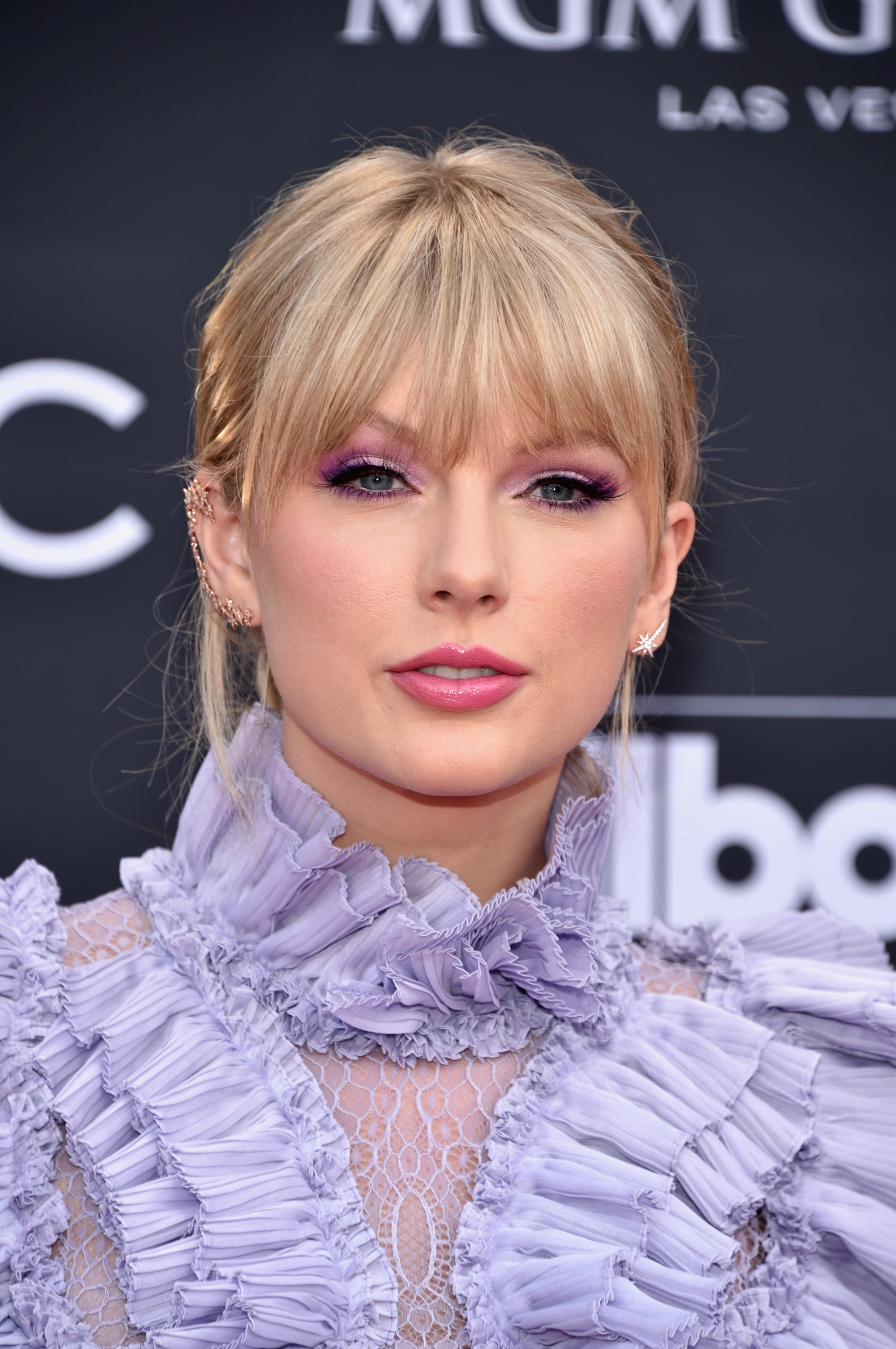 Billboard Music Awards 2019: ψήφισε το αγαπημένο σου beauty look!