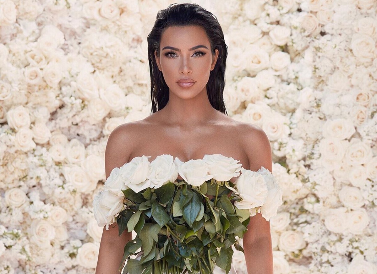 Kim Kardashian: Μοιράζεται αδημοσίευτες φωτογραφίες από τον παραμυθένιο γάμο της στην Ιταλία!