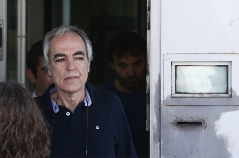 Στο Νοσοκομείο Βόλου ο Δημήτρης Κουφοντίνας