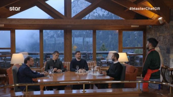 MasterChef: Απογοήτευση στην ομαδική! Τους …έστησαν στον τοίχο οι τέσσερις σεφ!