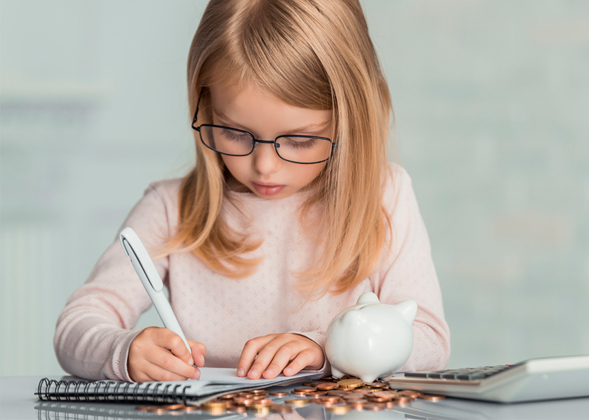 4 τρόποι για να διδάξεις στο παιδί σου την αξία των χρημάτων
