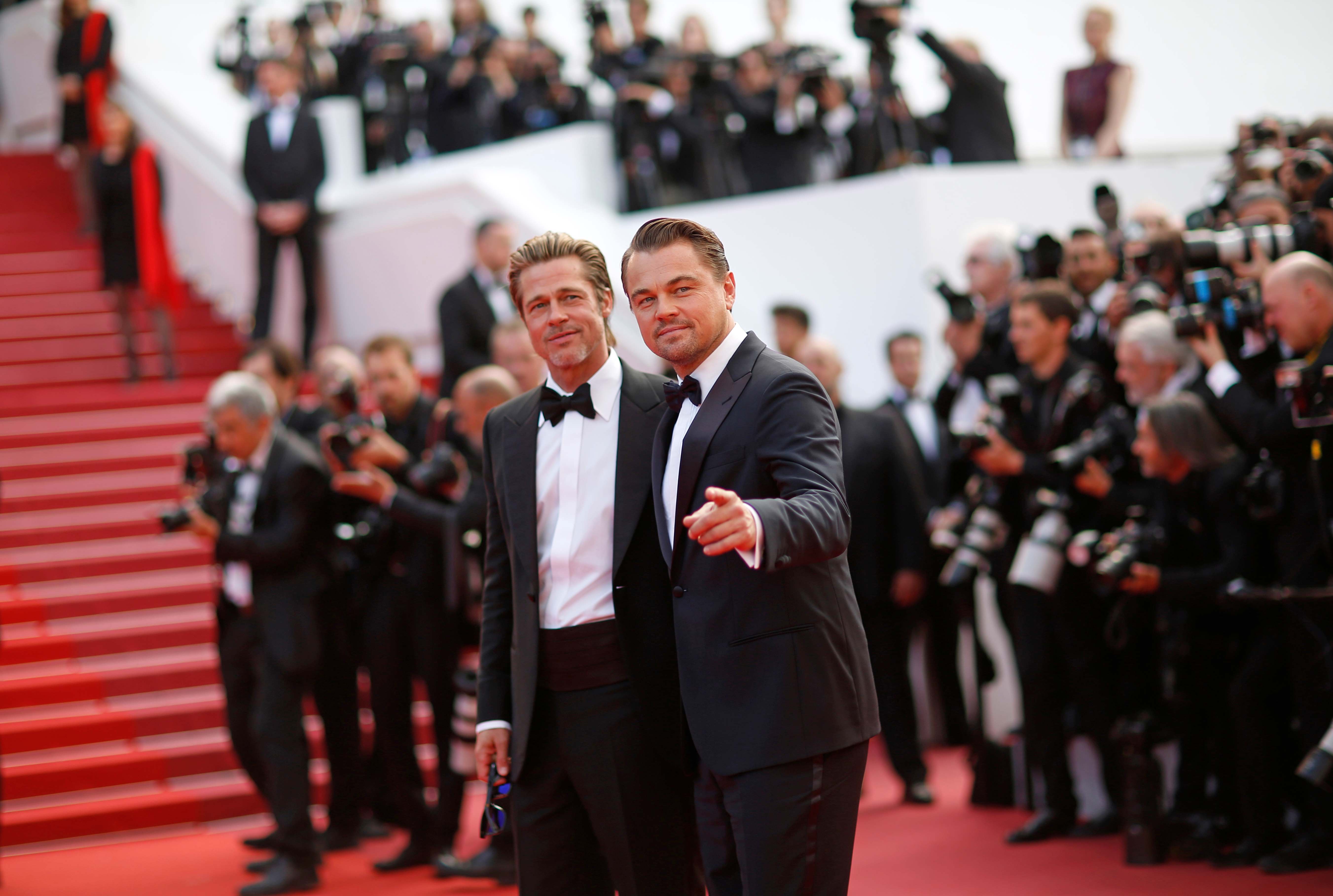 Κάννες 2019: Brad Pitt και Leonardo Di Caprio κάνουν τις θαυμάστριες τους να… παραμιλούν! [pics]