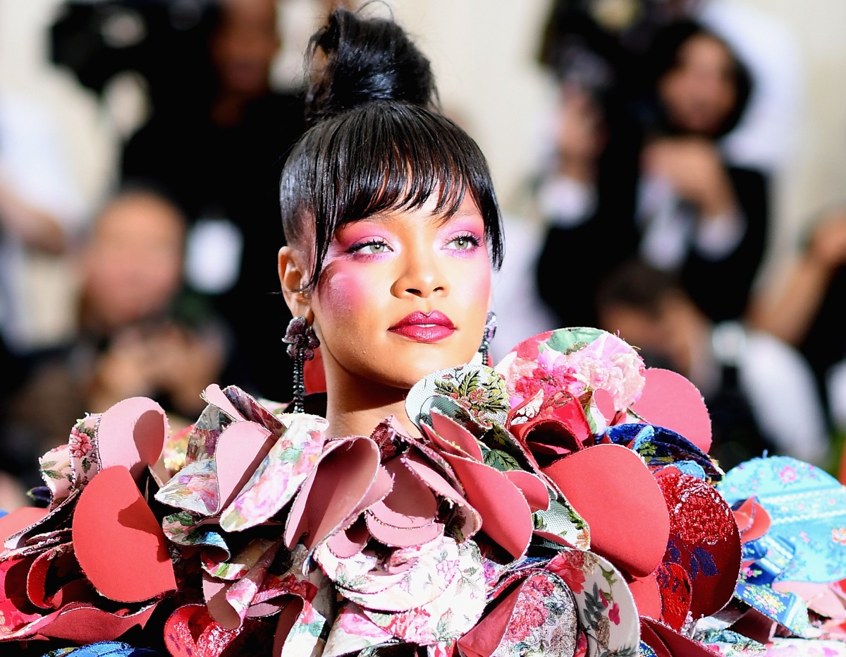 Rihanna: Γιατί η διάσημη τραγουδίστρια απουσίαζε από το Met Gala 2019; [pic]