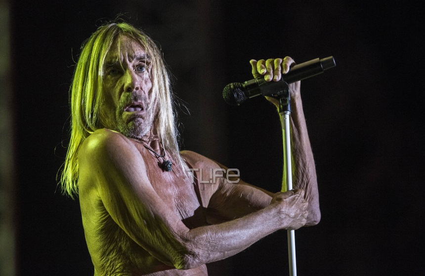 Ο Iggy Pop εμφανίστηκε ημίγυμνος και ξεσήκωσε το αθηναϊκό κοινό! [pics,vid]