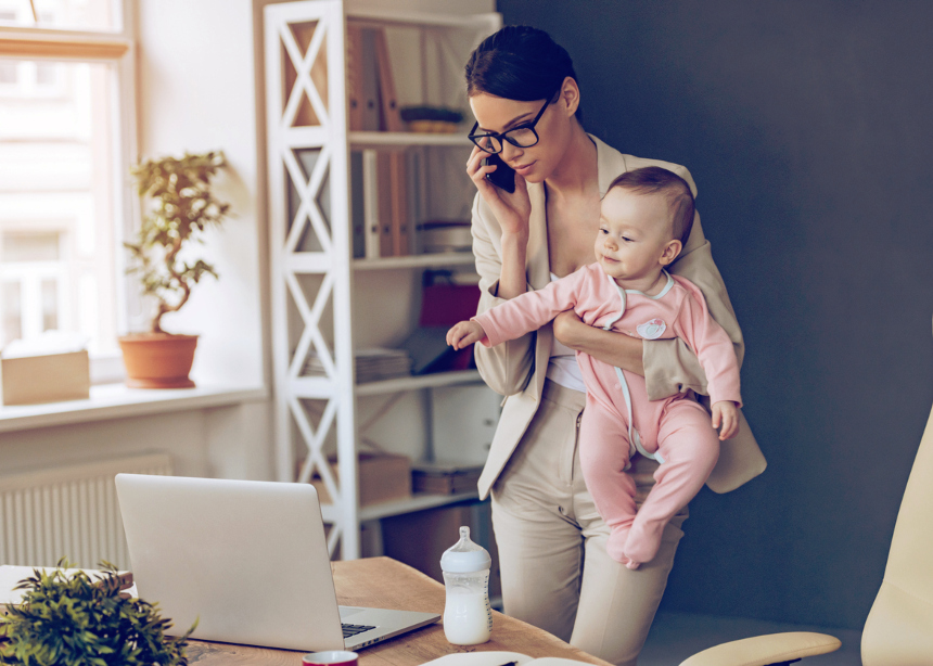 10 τρόποι για να ισορροπήσεις ανάμεσα σε μητρότητα και καριέρα