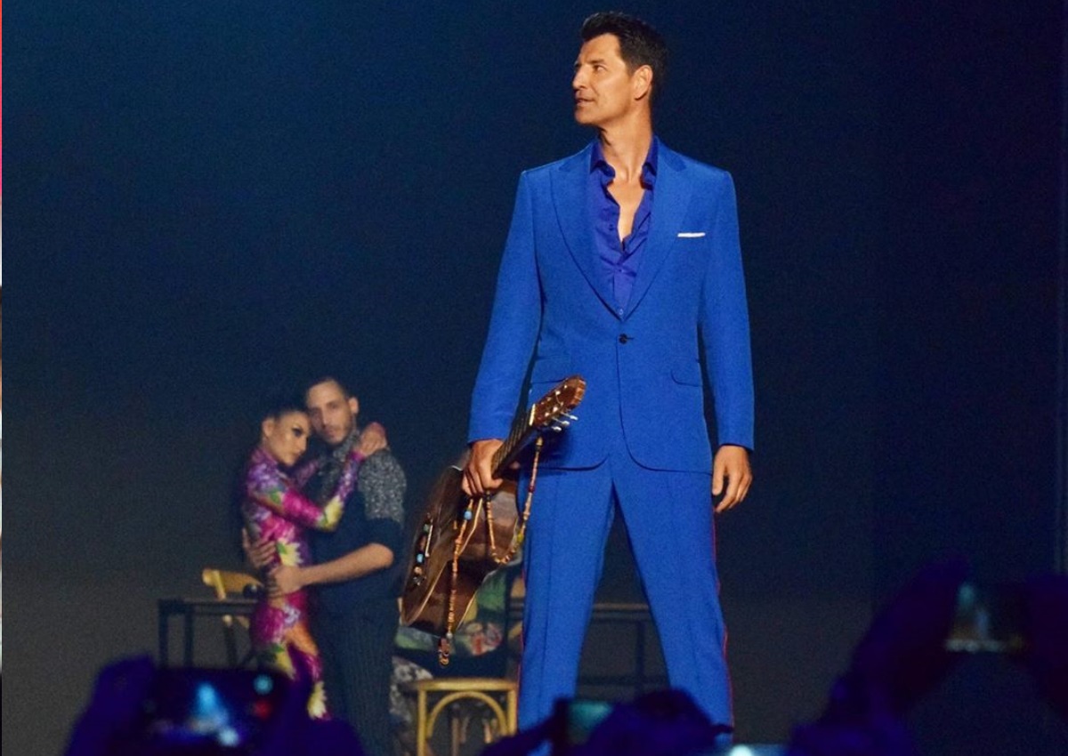 MAD VMA 2019: Ο Σάκης Ρουβάς τα “έσπασε” στο stage και ξεσήκωσε το κοινό! [video]