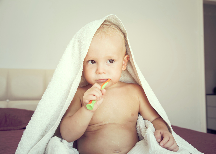 Οι πιο γρήγοροι και εύκολοι τρόποι για να φροντίσεις τα δόντια του μωρού σου