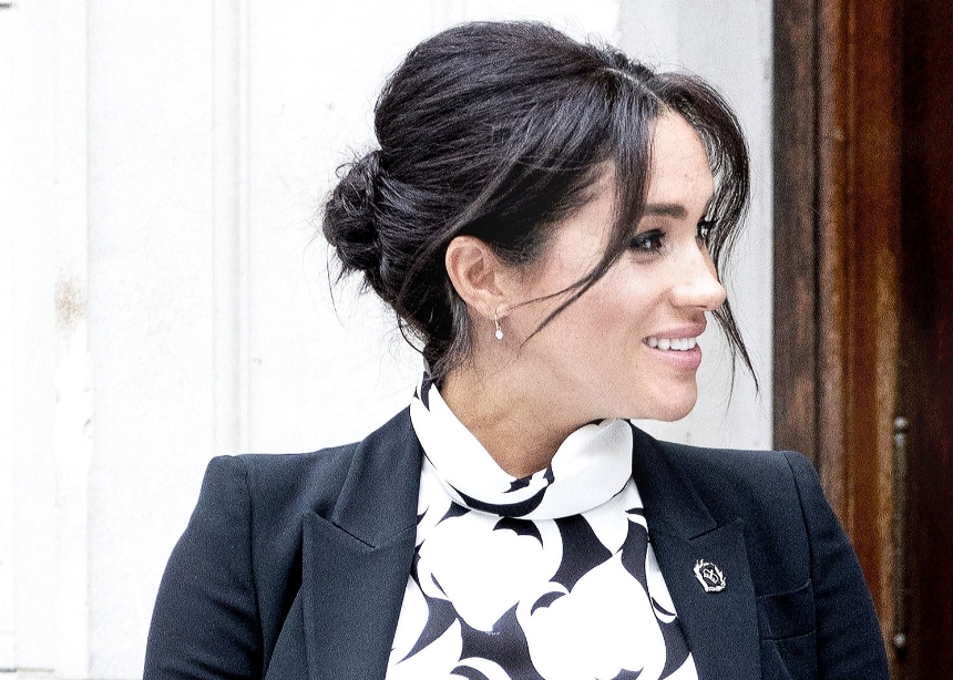 Πού πήγαν οι φράντζες της Meghan Markle;